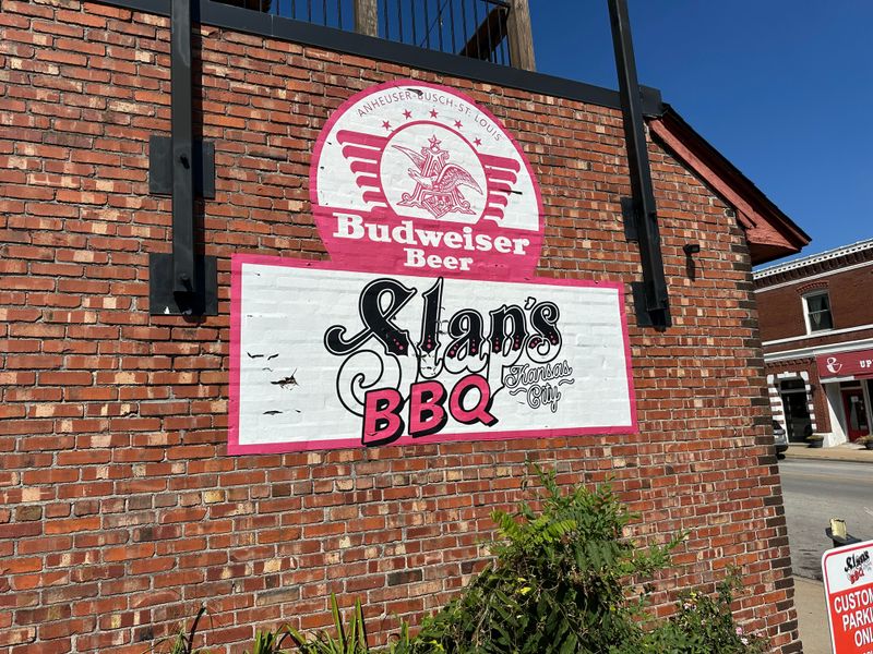 Hushpuppies Golden and Crisp