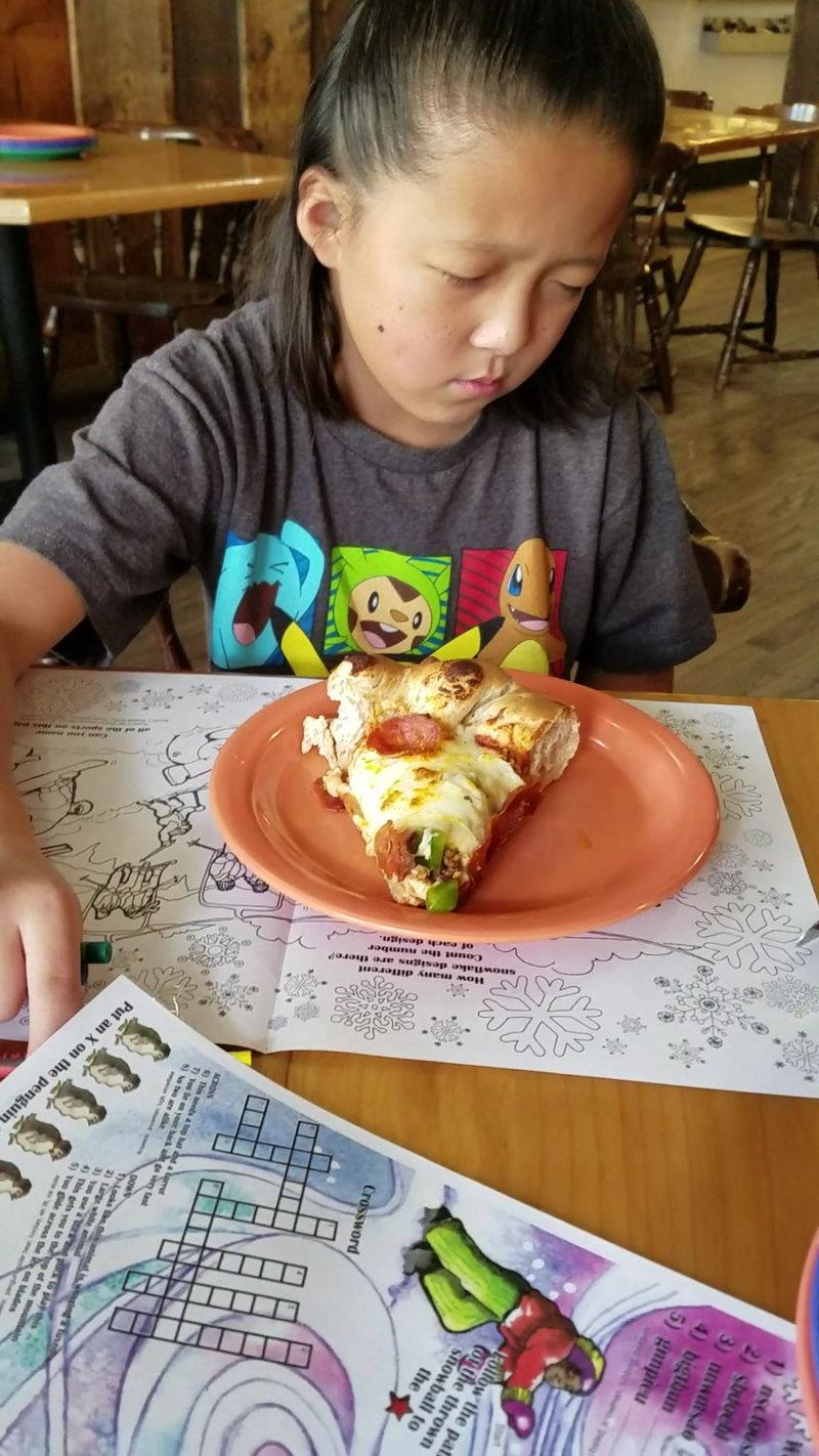 Kids Pie And Coloring