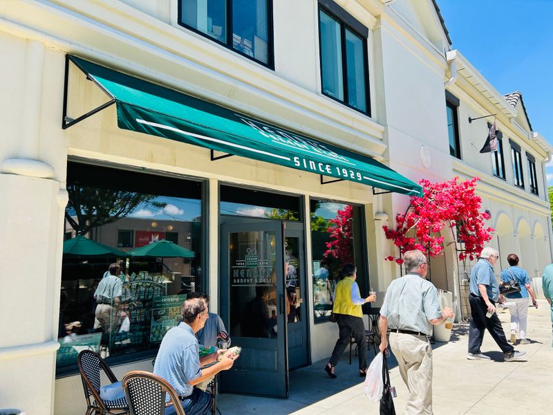 Henri's Bakery & Deli - Atlanta, Georgia