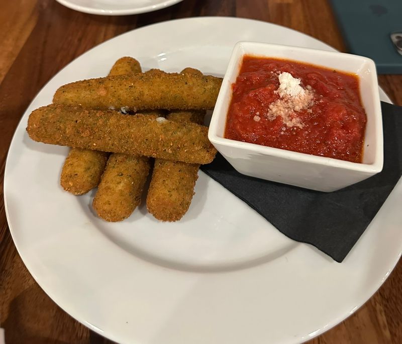 Emmy Squared Pizza: Hell's Kitchen - New York, New York