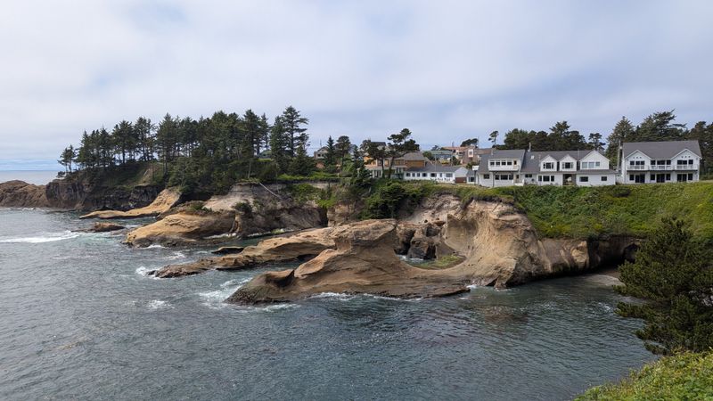 Tidal Raves - Depoe Bay, Oregon