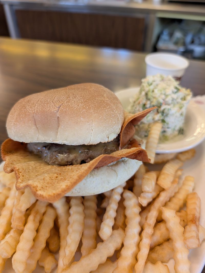 Shady Glen Restaurant and Ice Cream Parlor - Manchester, Connecticut