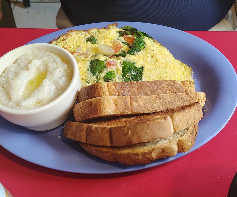 Breakfast Shrimp And Grits With TJ Sauce