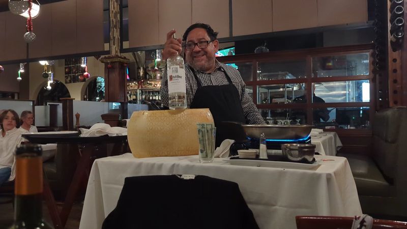 Cocktails At The White-Tablecloth Bar