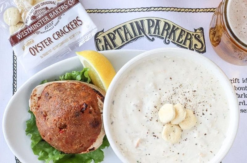 Captain Parker's Pub - West Yarmouth, Massachusetts