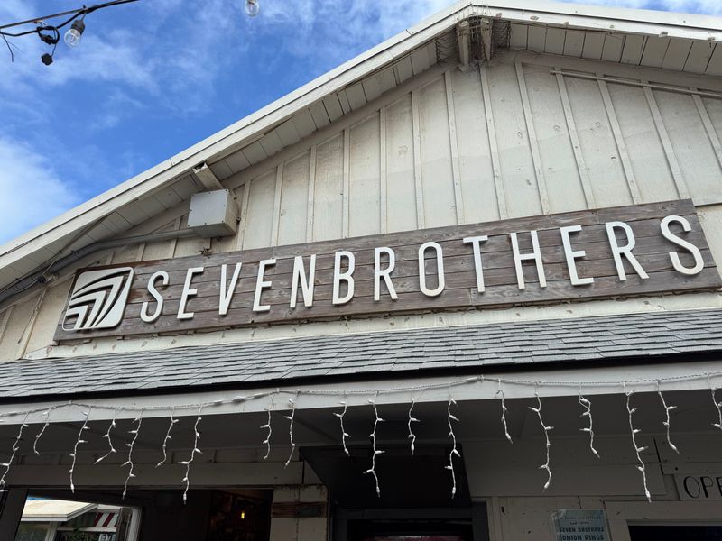 Seven Brothers - Kahuku - Kahuku, Hawaii