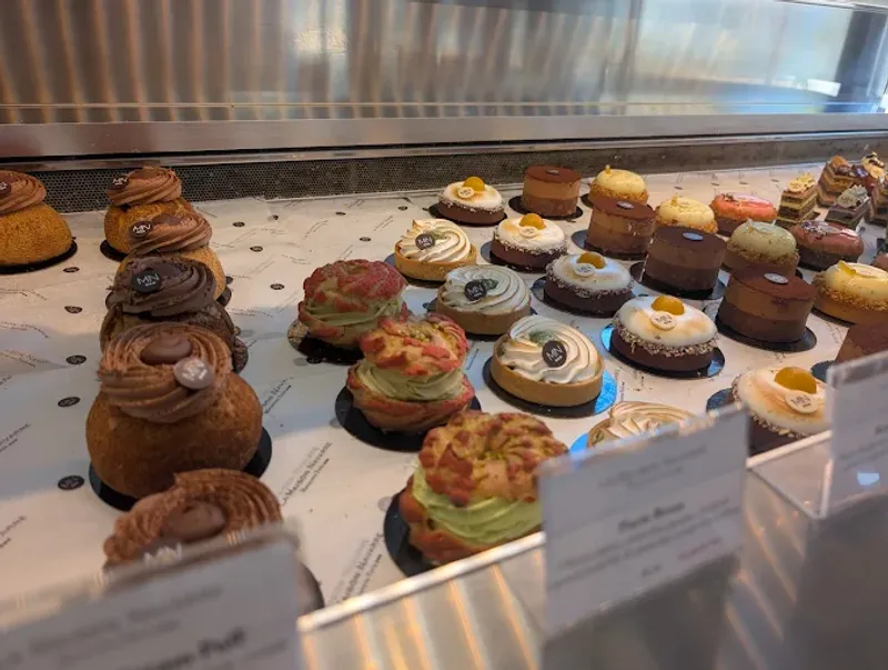 La Maison Navarre - Pastry, Bistro, Wine Bar - Portsmouth, New Hampshire