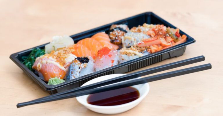 20 Grocery Store Foods People Buy for “Quick Dinners” and End Up Living On