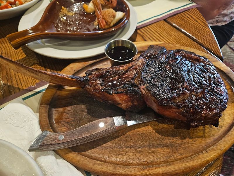 These Are the Must-Visit Steakhouses in All 50 States 39 Twin Oaks Restaurant - Cranston, Rhode Island