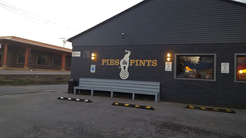Pies & Pints - Fayetteville, WV - Fayetteville, West Virginia