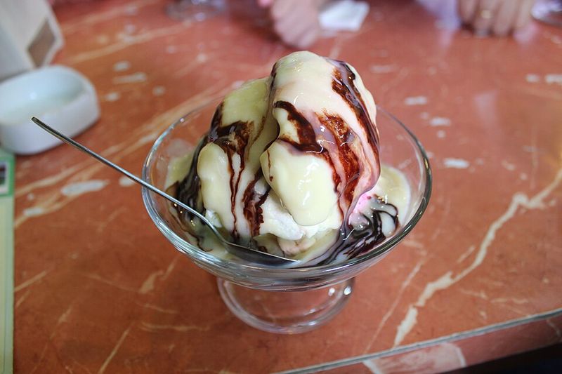 22 Foods People Pretend Are “Too Weird” Until They Try Them Properly 21 Durian dessert