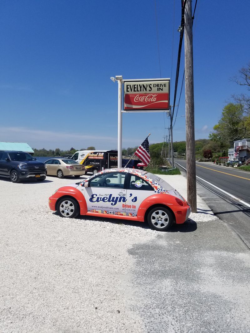 Evelyn's Drive-In - Tiverton, Rhode Island