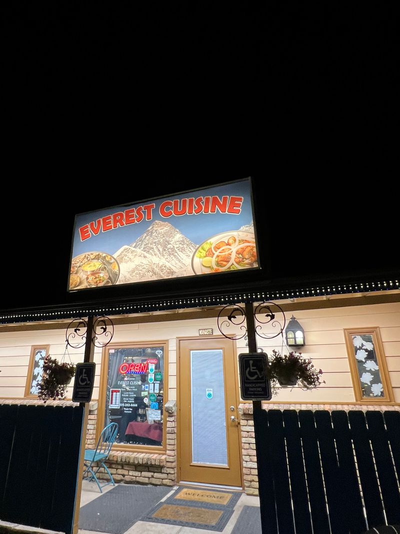 Everest Cuisine - Rapid City, South Dakota