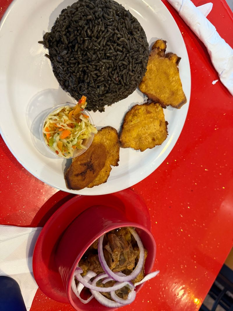 This Unassuming Haitian Spot In Port St. Lucie Is Serving Griot And Oxtails Worth The Drive 4 Pikliz House Style