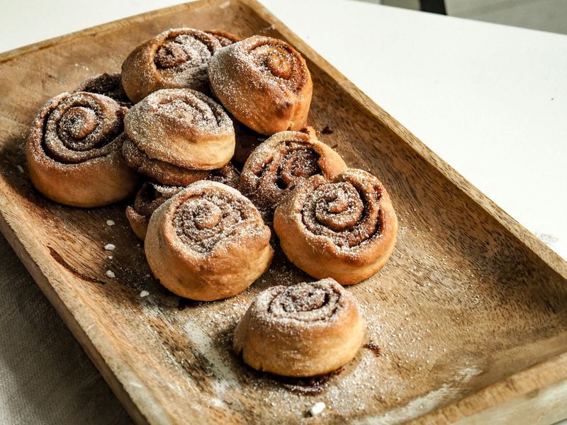 Cinnamon rolls