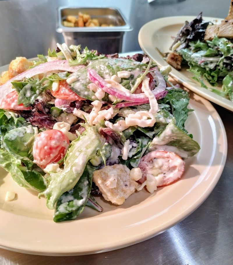 This Humble Arizona Restaurant Is Known for Pizza Locals Swear By 10 The St. Louis Salad and a Menu That Goes Beyond BBQ