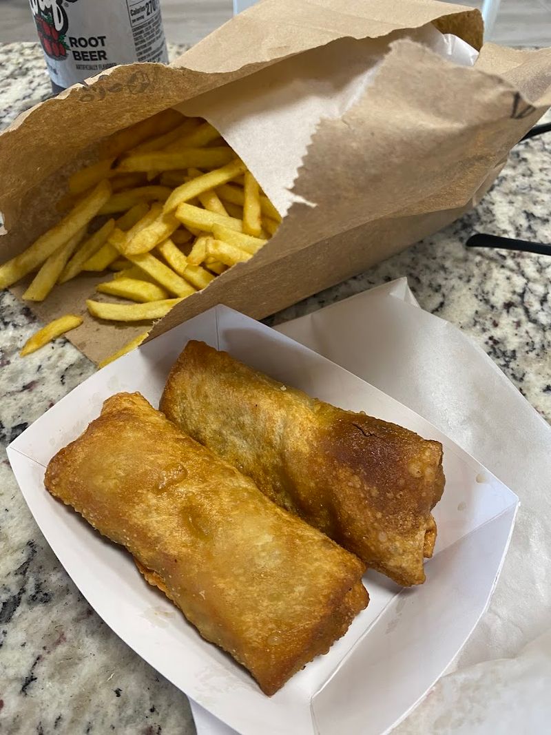 This No-Frills Restaurant in Florida Is Known for the Best Italian Beef Sandwich Around 6 Pizza Puff Treat