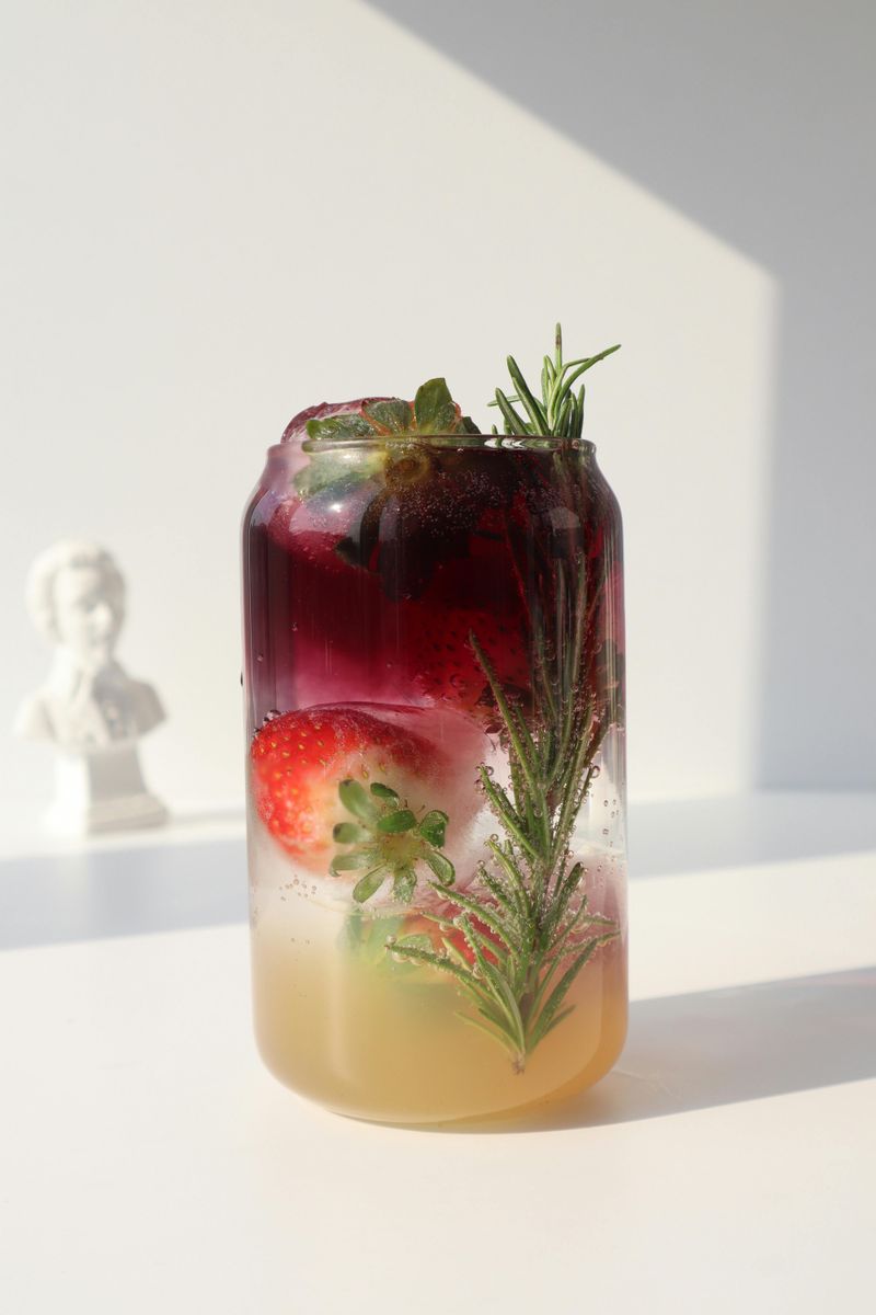 Canned fruit cocktail