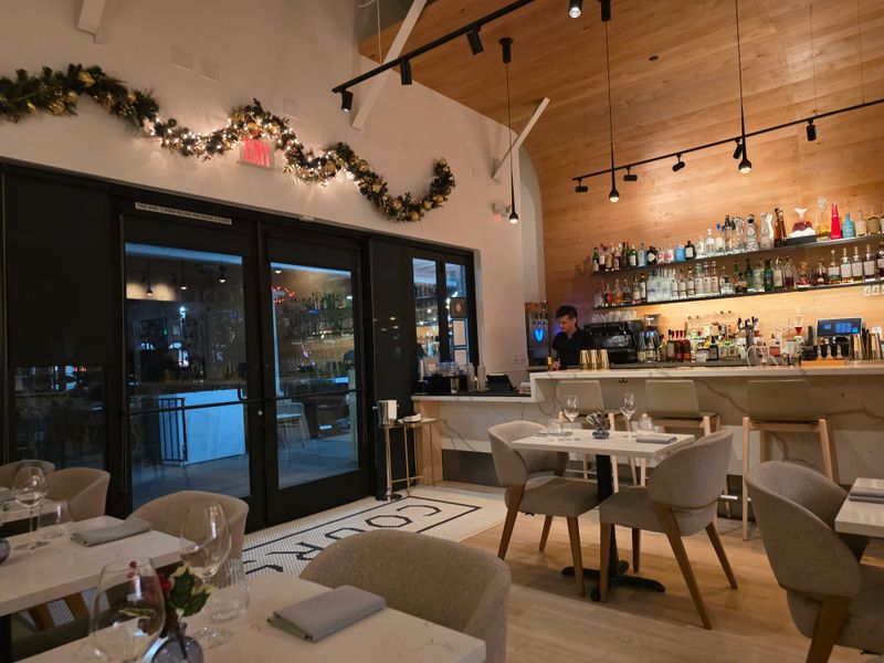 Service, Timing, And Reservations