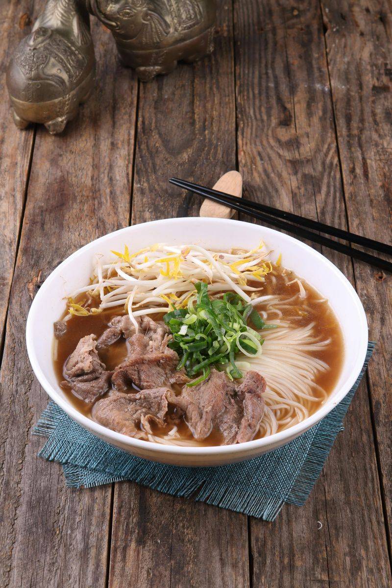 21 Meals People Brag About Making - but Mostly Don’t 9 Pho soup
