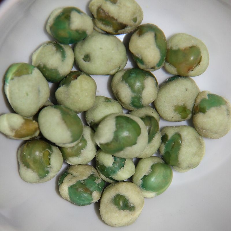 22 Foods People Pretend Are “Too Weird” Until They Try Them Properly 22 Wasabi peas