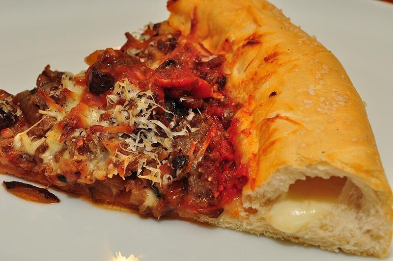 Stuffed crust pizza