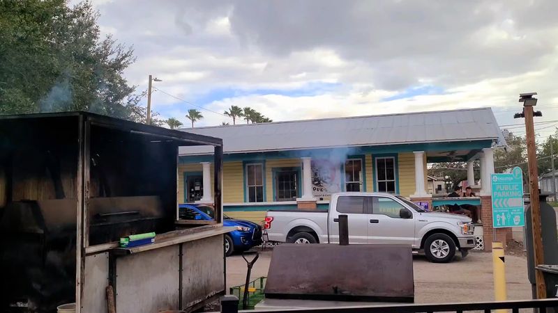 Tennessee-Style BBQ Roots That Set Al's Apart from the Crowd