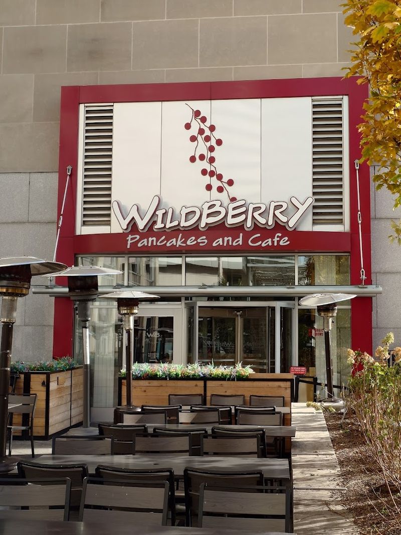 The Best Local Brunch Spot in Every State That’s Impossible to Book Last Minute 14 Wildberry Pancakes & Cafe - Chicago, Illinois