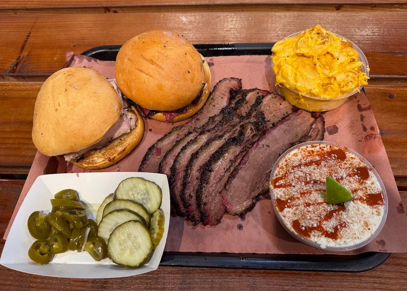 Smoked Turkey and Pastrami That Deserve the Spotlight