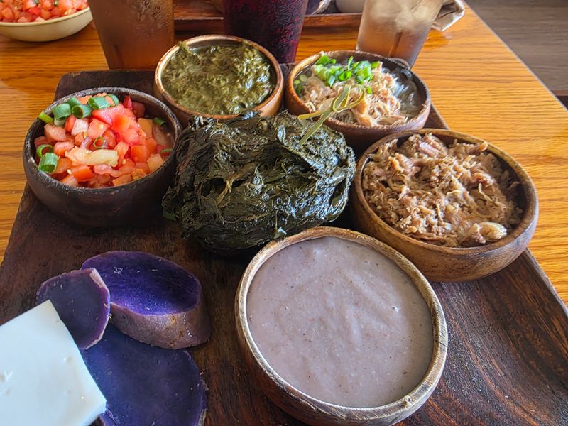 Highway Inn - Waipahu, Hawaii