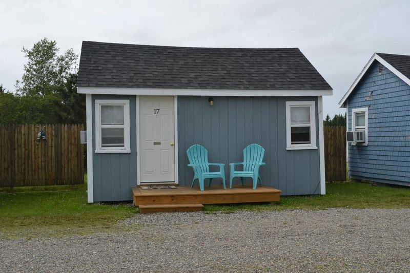 Blueberry Patch Motel & Cabins - Jonesboro, Maine