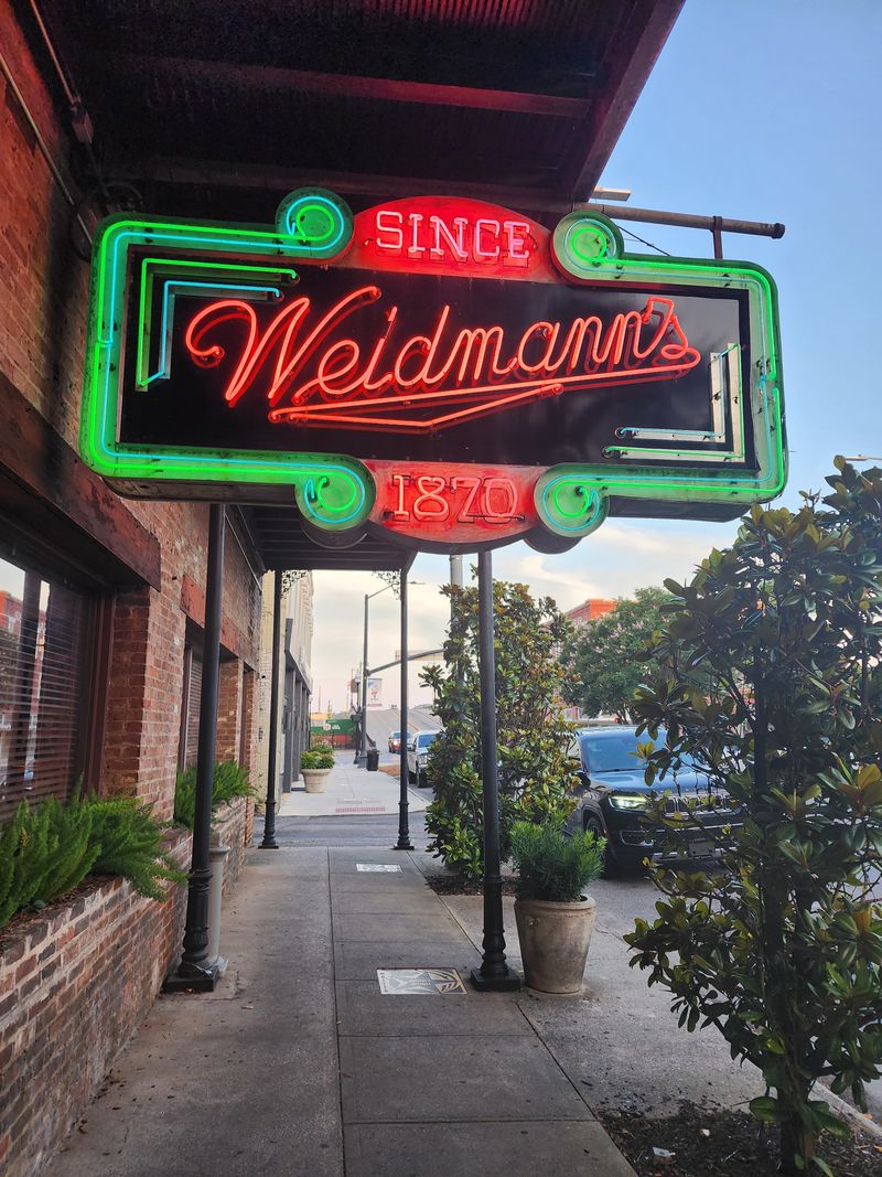 The Best Family-Owned Restaurant in Every State That Still Feels Like Home 25 Weidmann's - Meridian, Mississippi