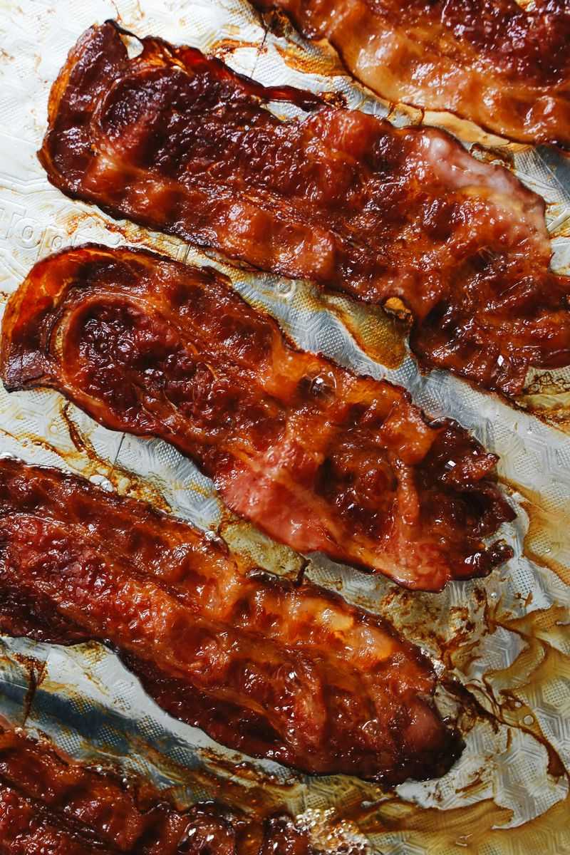 18 Foods That “Healthy” Replacements Still Can’t Beat 12 Bacon