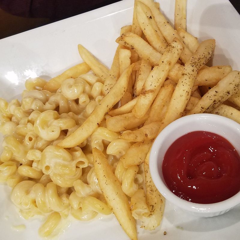 Mac and cheese with ketchup