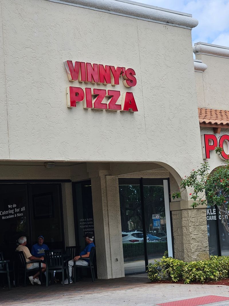 Vinny's Pizza - Jupiter, Florida