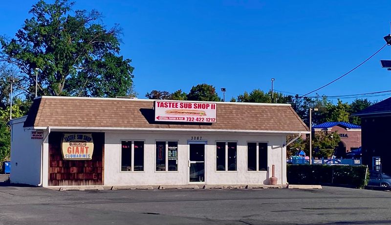 Tastee Sub Shop II - Franklin Park, New Jersey