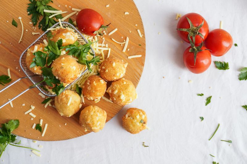 21 Retro Foods That Would Confuse a Modern Kid 22 Cheese ball