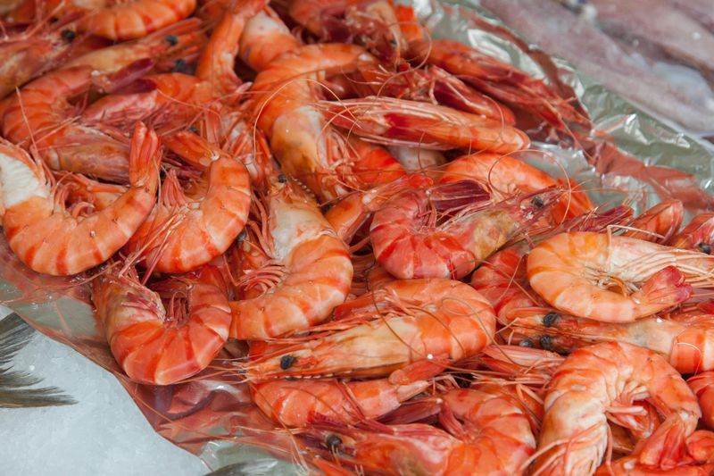 20 Foods That Used to Be “Cheap Protein” and Aren’t Anymore 8 Fresh shrimp