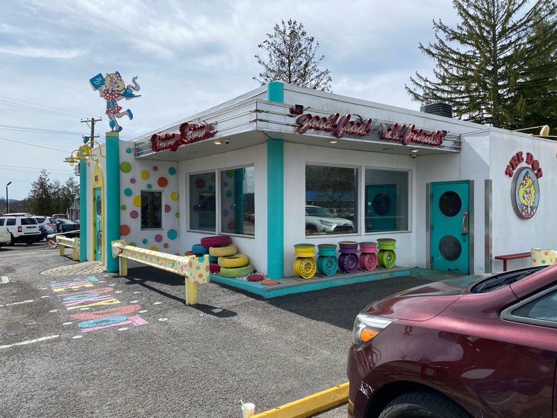 Poky Dot - Fairmont, West Virginia