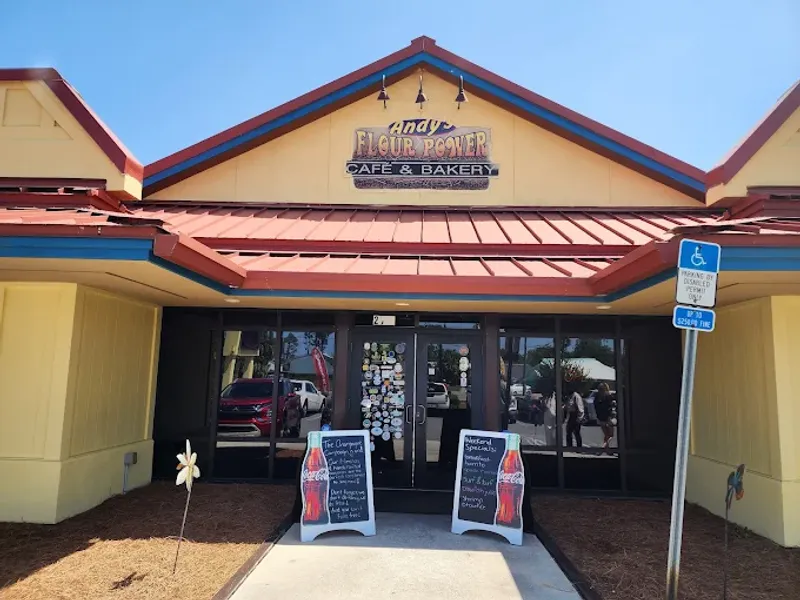 Practical Tips: Hours, Busy Times, What to Order