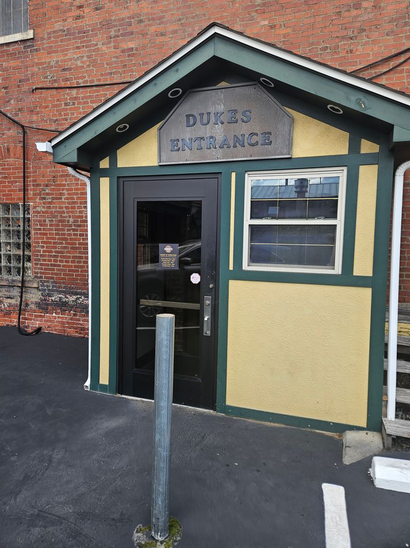 Duke's Upper Deck Cafe - Homestead, Pennsylvania