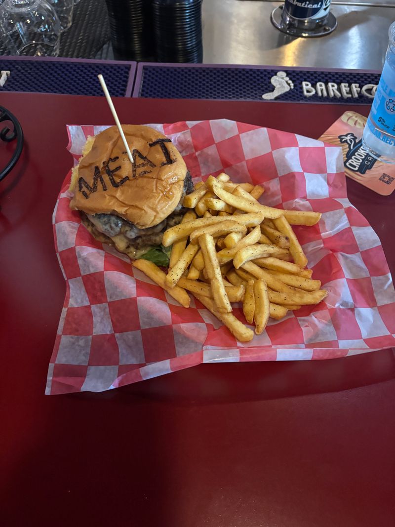 The Best Juicy Lucy in the South Might Be Hiding at This No-Frills Florida Burger Joint 2 Inside-Out Juicy Lucy: The Star of the Show