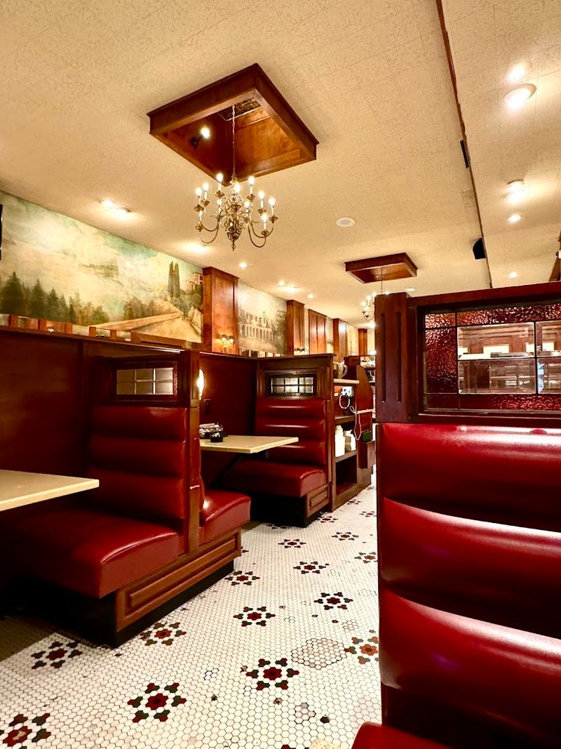 The Best Rustic Cabin Restaurant in Every State That Feels Like a Getaway 2 Bright Star Restaurant - Bessemer, Alabama