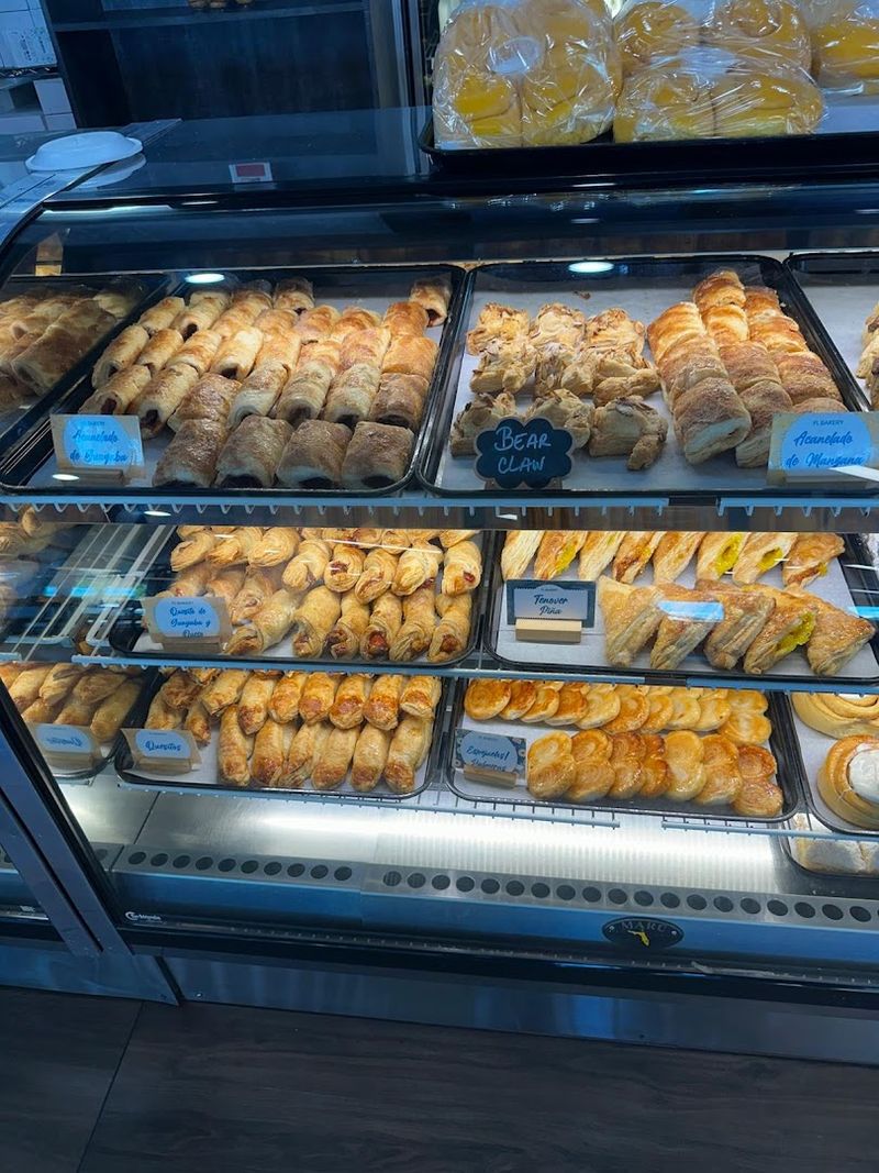 This Florida Bakeshop Serves Tamales So Good, You'll Be Thinking About Them All Week 7 Fresh Baked Goods From a Real Bakery