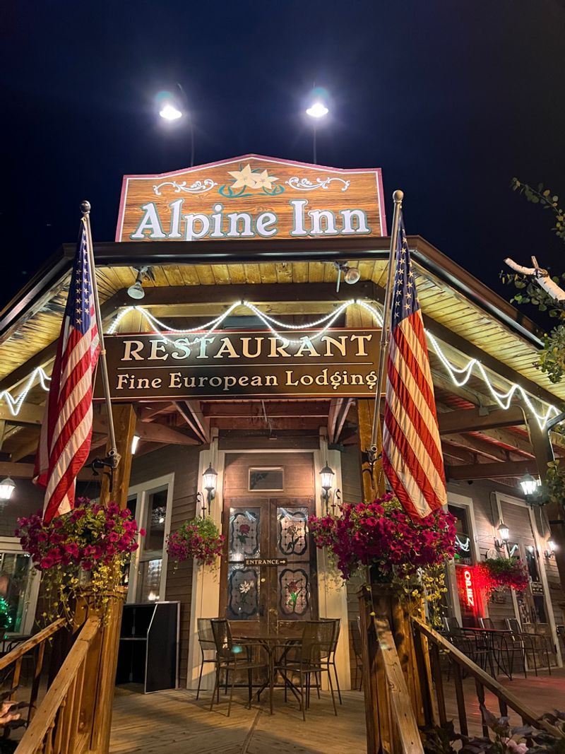 Alpine Inn - Hill City, South Dakota