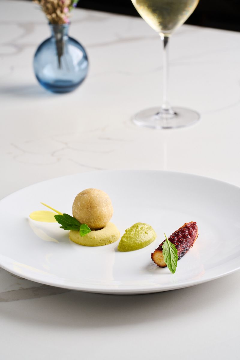 The Seasonal Tasting Menu Experience