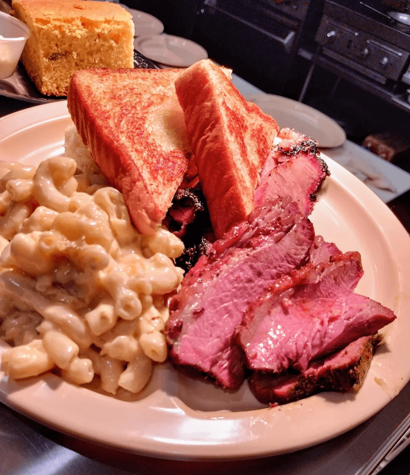 This Humble Arizona Restaurant Is Known for Pizza Locals Swear By 5 Brisket Sandwich with Green Chile Mac and Cheese: A Match Made in Phoenix