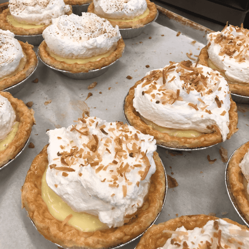 This Modest Arizona Pie Shop Is Known Statewide for Its Mouth-Watering Quiches 8 Key Lime Pie With a Gingersnap Pecan Crust