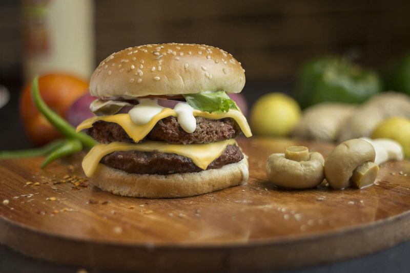 Double cheeseburger