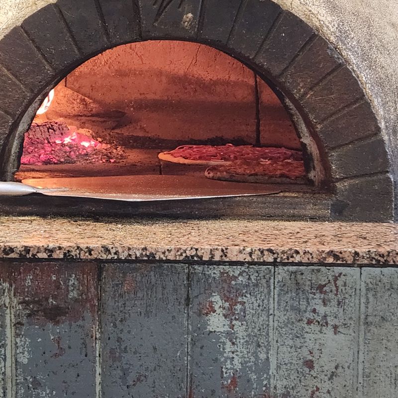 The Pizza Joint Wood Fire Pies - Dunnellon, Florida